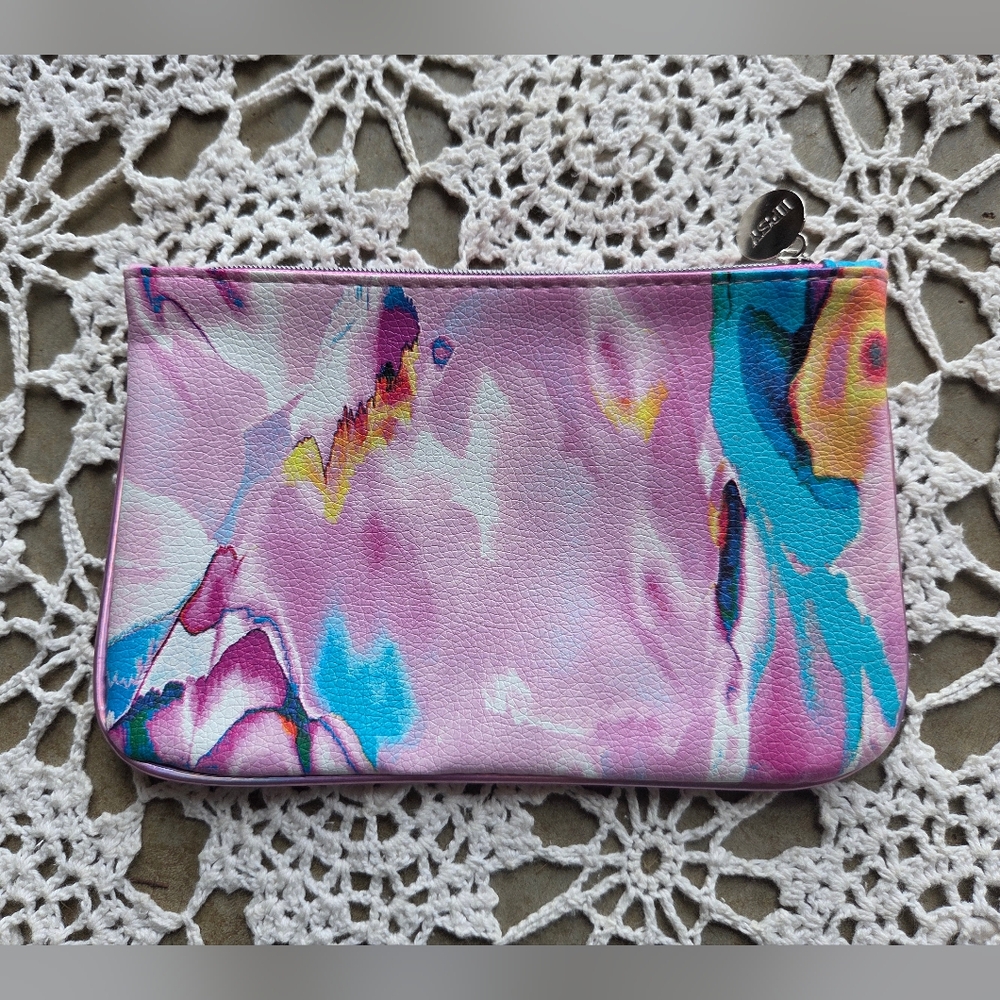 IPSY Glam Bag – July 2025 Summer Abstract Pastel Design | Bag Only